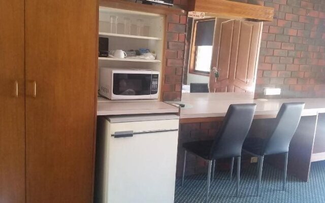 Wentworth Club Motel
