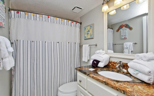 Phoenix V1008 by Youngs Suncoast