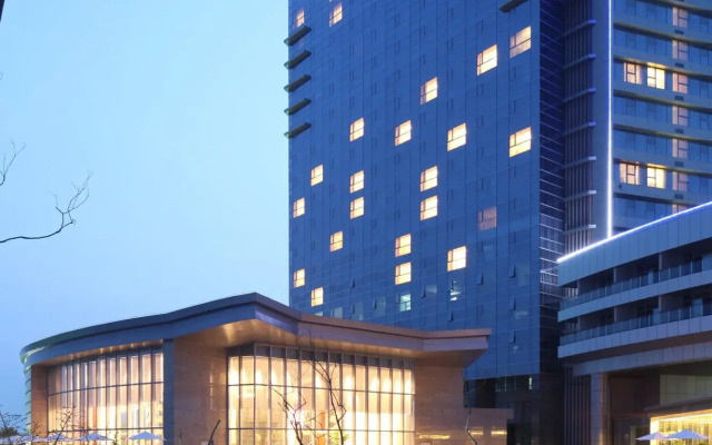 Grand Skylight International Hotel Gongqingcheng