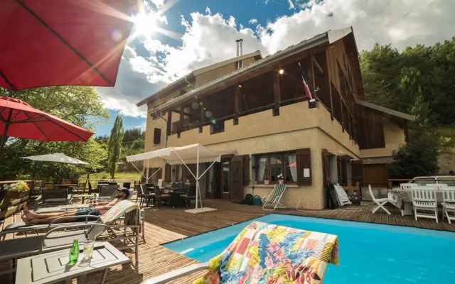 Chalet Les Moineaux : Gites et Chambres d'Hotes