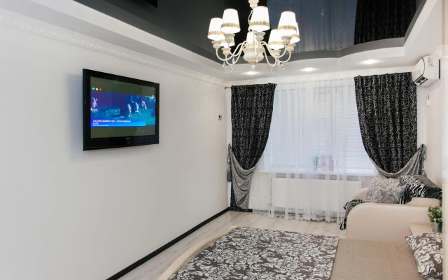 De LUXE Apartments Centr Illinskaya