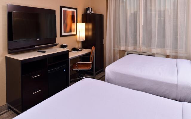 Holiday Inn New York City - Times Square, an IHG Hotel