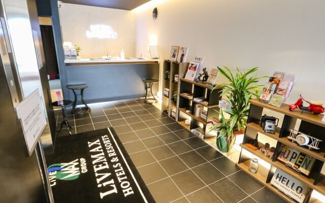 Hotel Livemax Chiba Station