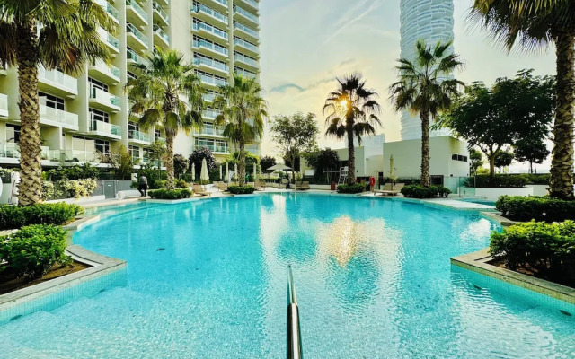 Venduras -Bright Studio Hameni Tower JVC