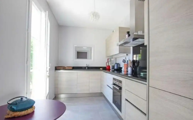 Spacious Holiday Home in Grimaud With Large Garden