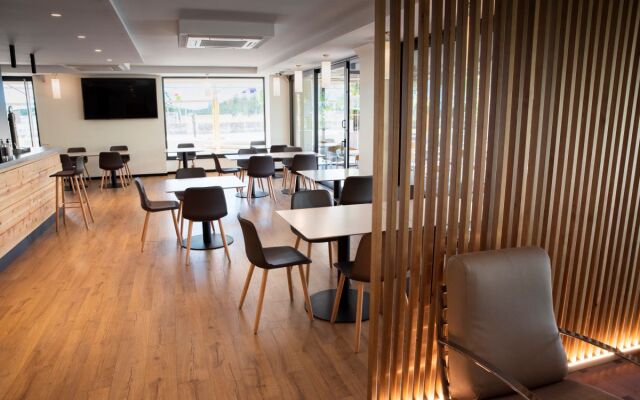 Hotel Avenida Coruña