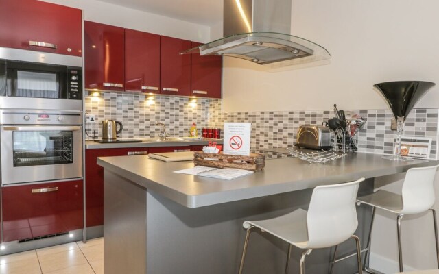 Scarborough Apartments - One Bed