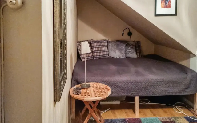 Beautiful Home in Farsund With Wifi and 4 Bedrooms
