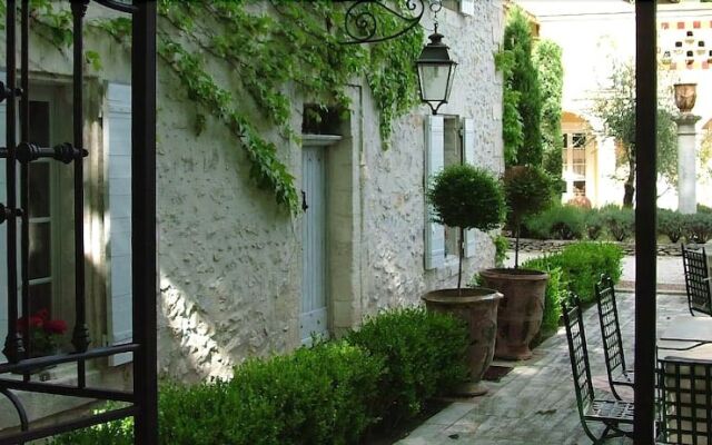 Chambre d'Hotes de Charme Avignon: La Banastière