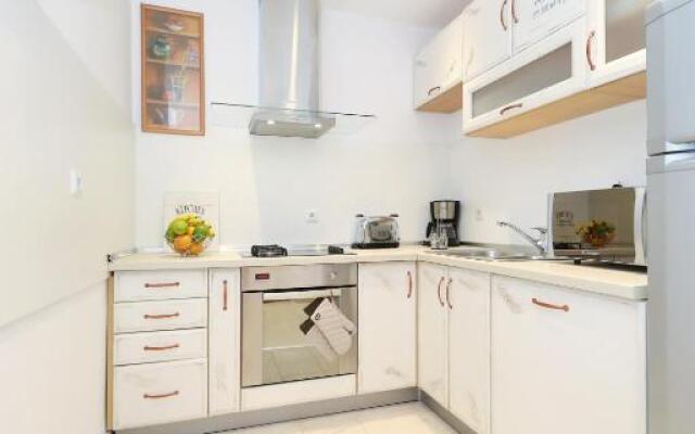 Luxury Apartman Rita, Center