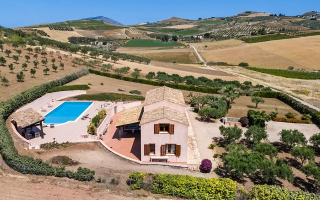 Villa sui Colli Ericini con Piscina