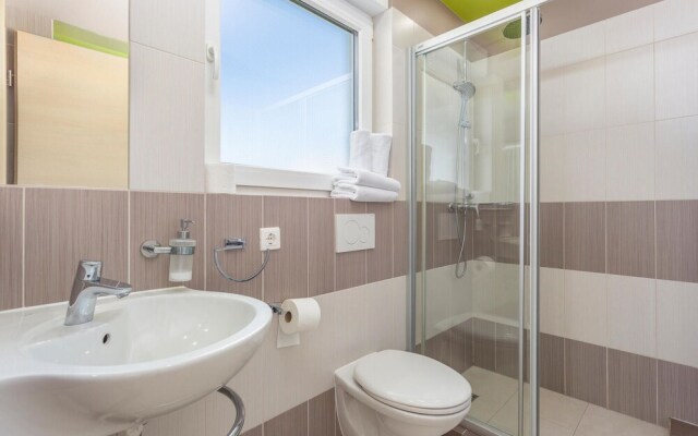 Beautiful Apartment in Njivice With Wifi and 1 Bedrooms