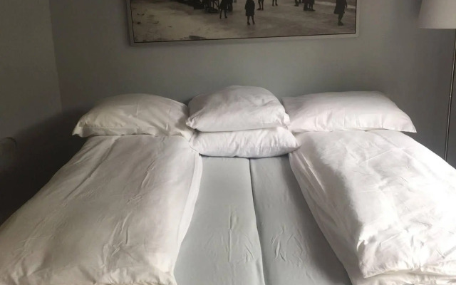 Truelove Antique and Guesthouse