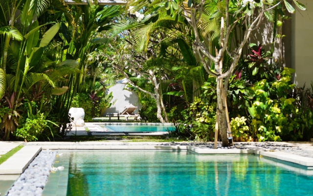 Nyaman Villas