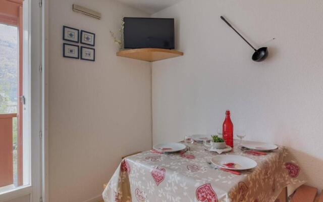 Appartement Esquièze-Sère, 1 pièce, 6 personnes - FR-1-402-30