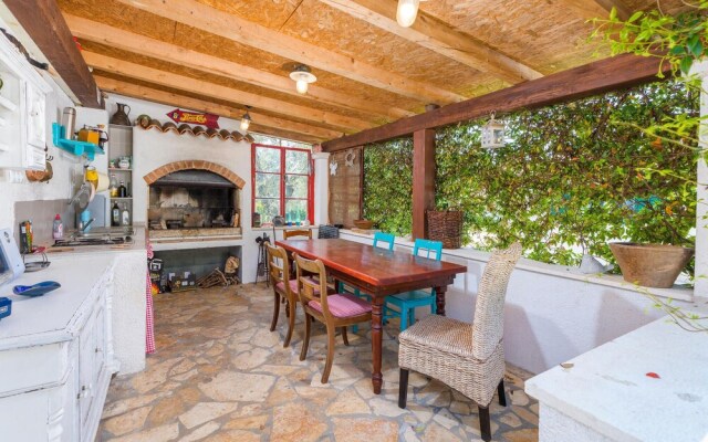 Stunning Home in Pula With Wifi and 1 Bedrooms