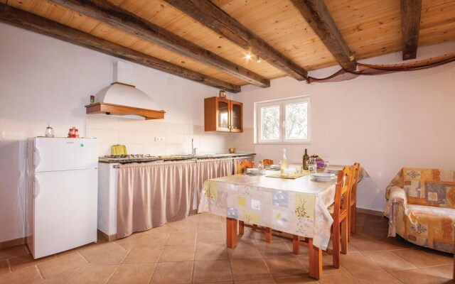 Awesome Home in Jezera With 1 Bedrooms