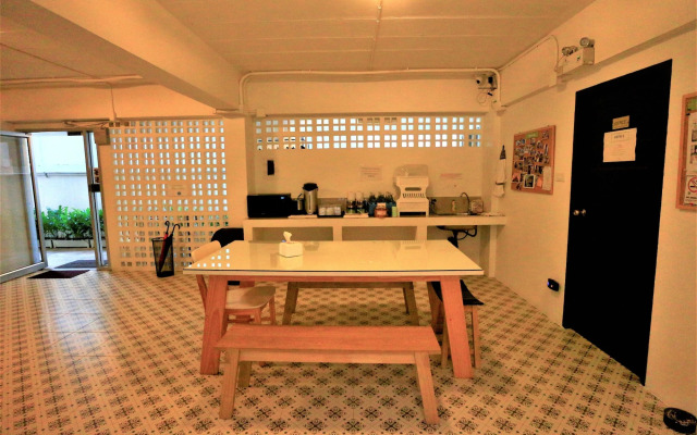 Baan Ploy in - Adults Only