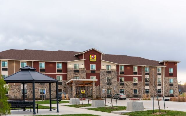 My Place Hotel - Overland Park, KS