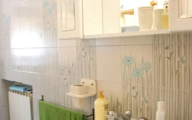 Beautiful private villa with WIFI, private pool, TV, pets allowed and parking, close to Arezzo