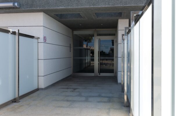 Happy - Apartment With Shared Pool in Oliva Nova