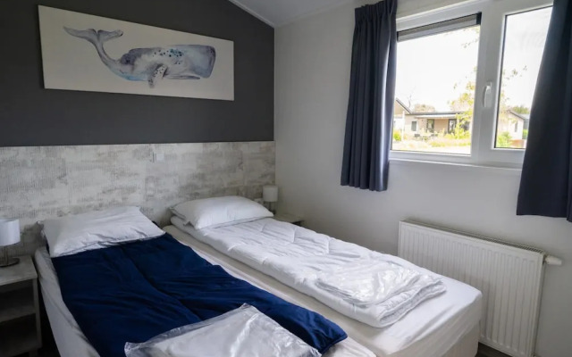 Modern Chalet on the Water of the Markermeer