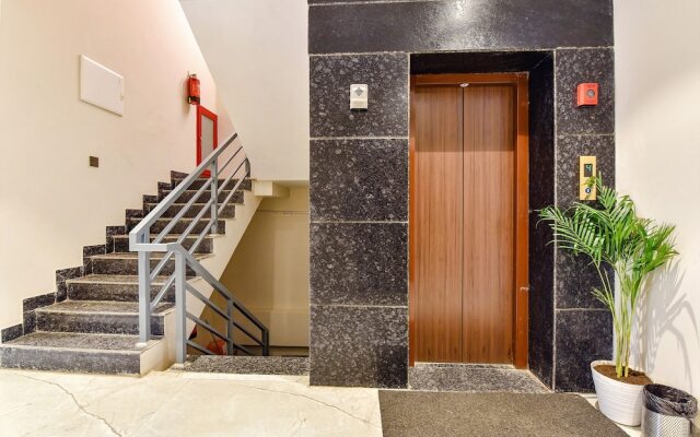 Fabhotel Pravaasam Residency