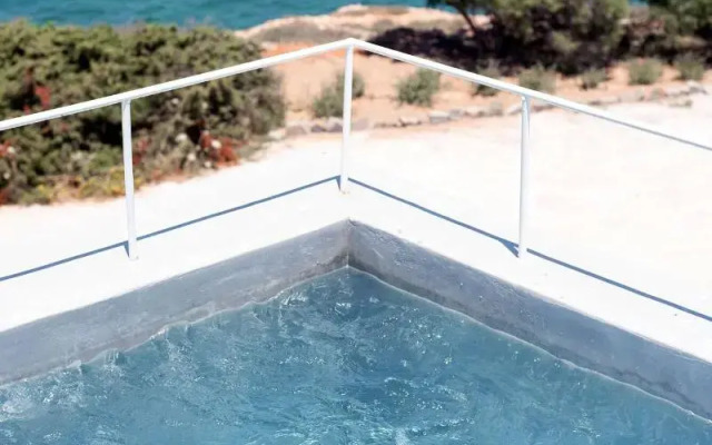 Paros Comfy Suites