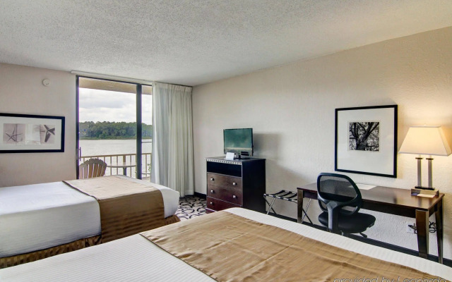 Stayable Select Gainesville