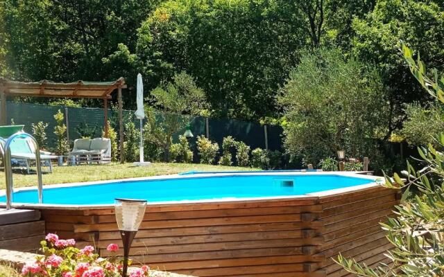 Villa con Piscina 10 Posti Letto, L'Oliveta Di Rivalto