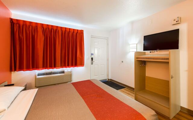 Motel 6-Reno, NV - Virginia Plumb