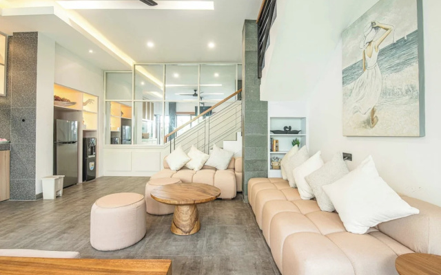 Beautiful 3BR Center Seminyak