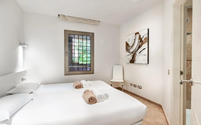 Alzaro 1-3 DELUXE SEA VIEW & JACUZZI 3B