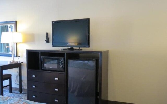 Grand Inn And Suites