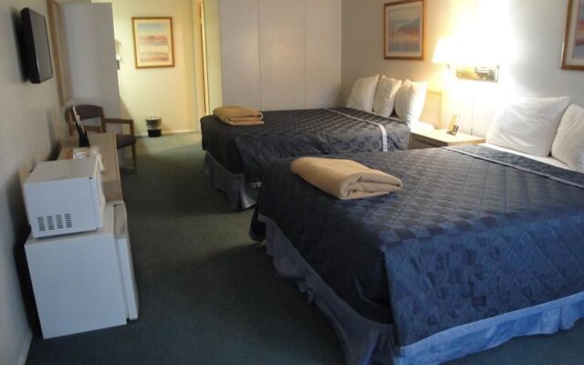 The Hotel Y