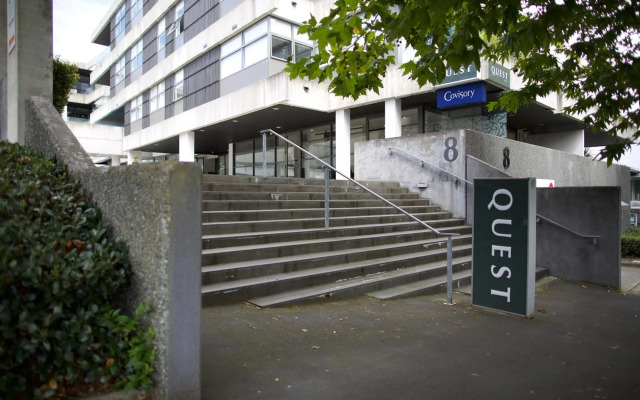 Quest Parnell