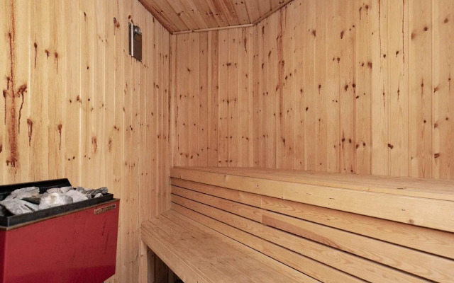 10 Person Holiday Home in Ringkobing