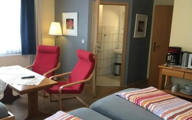 Taunusblick Ferienwohnung und Apartment