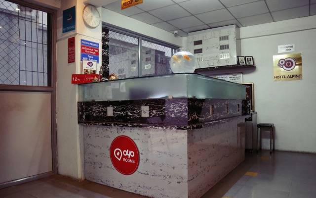 OYO 671 Hotel Alpine