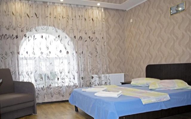 Apartment on Klochkivska Street