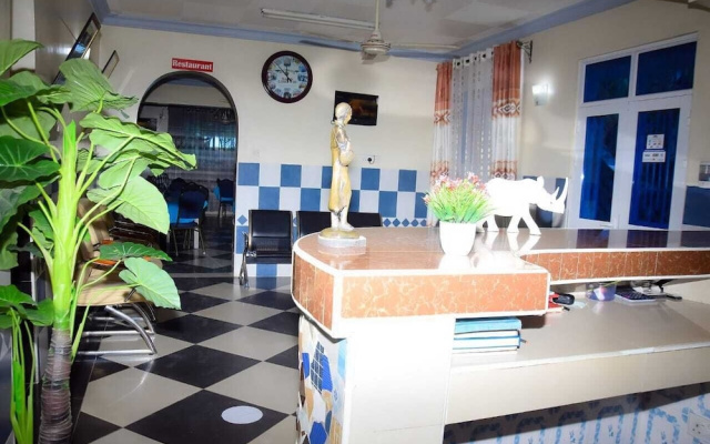 White Rhino Hotel Mombasa