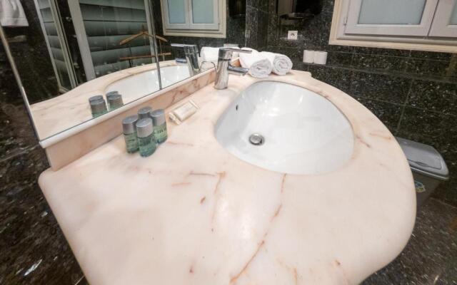 BH - RIVIERA CAPITOL - Luxury 2 Rooms 4 People