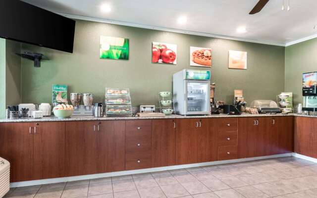 Quality Inn & Suites Bainbridge Island