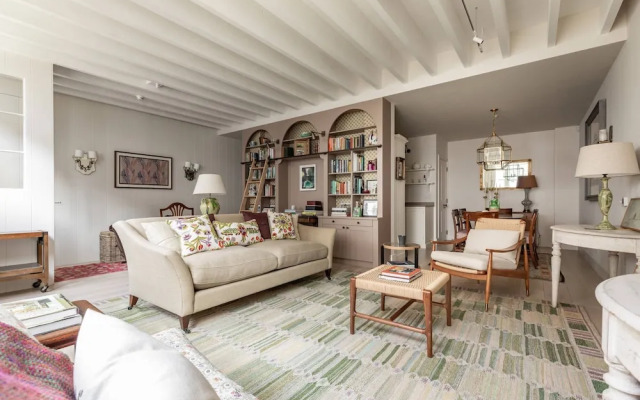 Cranley Mews VI by Onefinestay