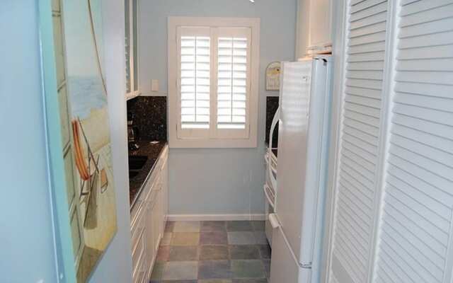 Shipwatch Pointe L-301 - 2 Br Condo