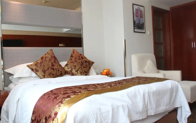 The Center Hotel Yantai