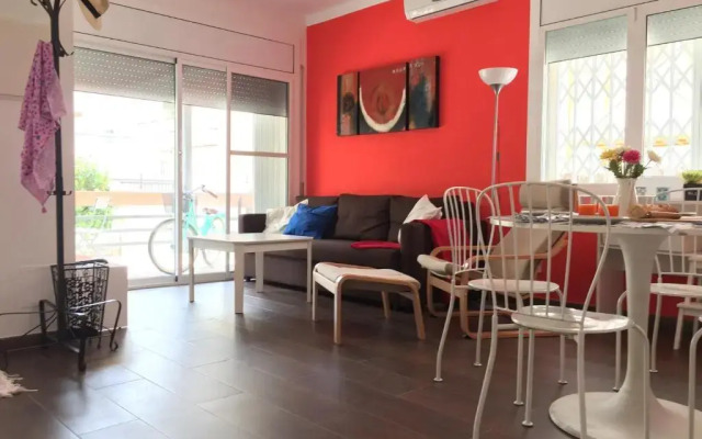 Nice apartment 80 meters from the beach