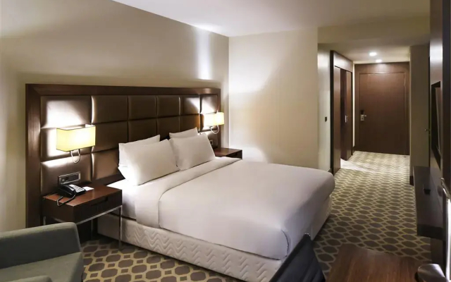 Mercure Istanbul West Hotel and Convention Center