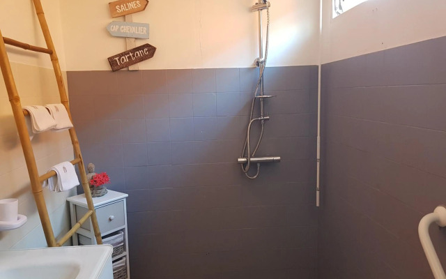 Roy'Al Beach Holidays