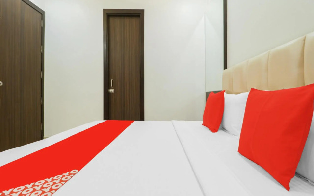 OYO 85906 Hotel Noor Residency
